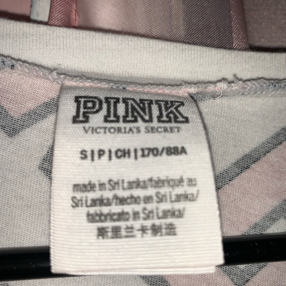PINK VS shirt.